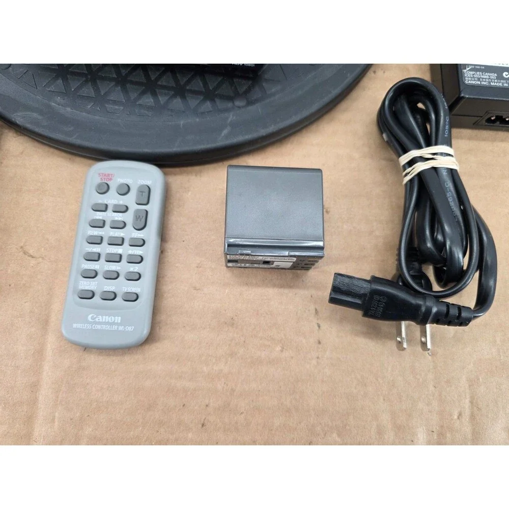 Canon HV20 HV20A MiniDV High Def Camcorder HDV 1080i Camcorder Video Camera